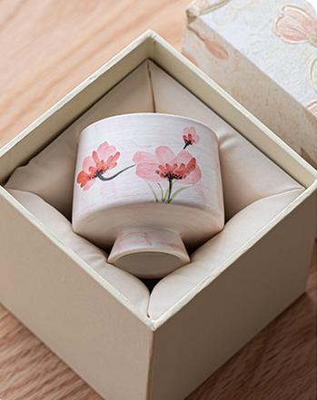 Hand-painted Lotus Beauty Teacup