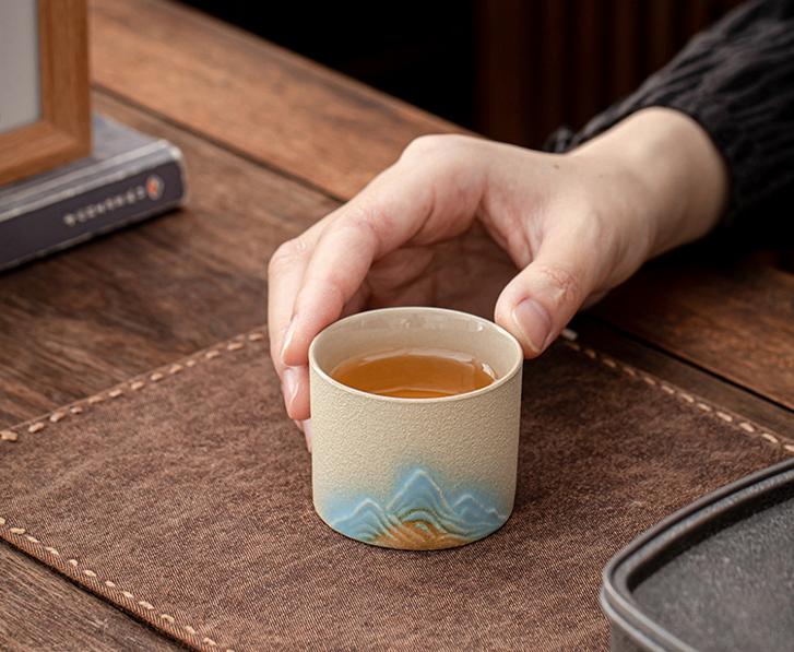 A Thousand Miles of Rivers and Mountains Ceramic Teacup Set