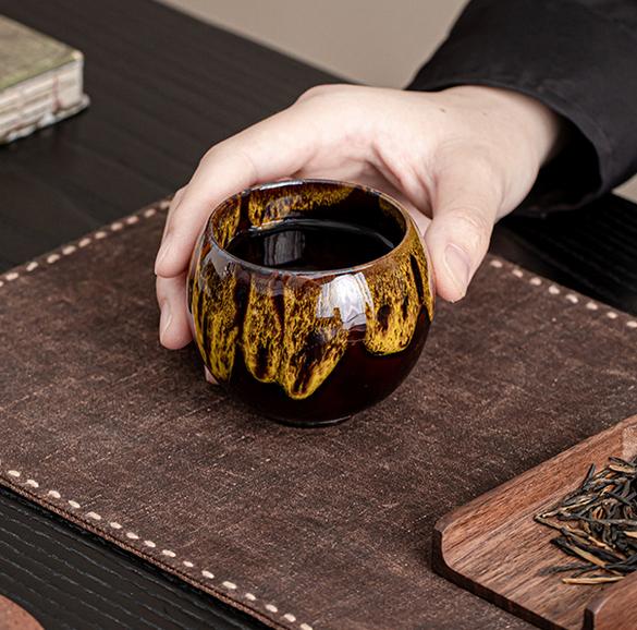 Tianmu Glaze Jianzhan Ice Crack Dragon Egg Cup